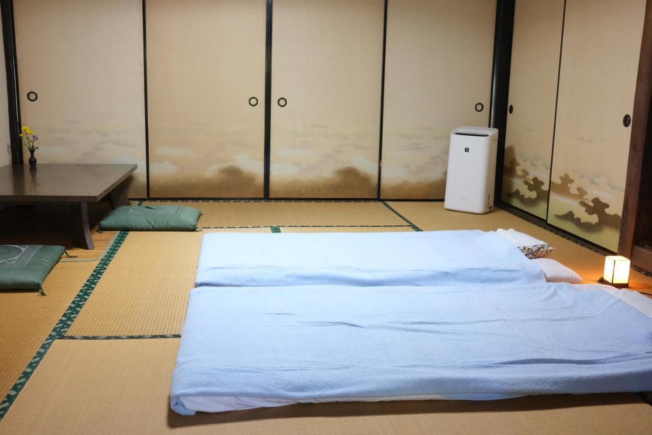 Guesthouse Kojiya 暮らしをつくる宿 旧糀屋 Fukutsu Exterior foto